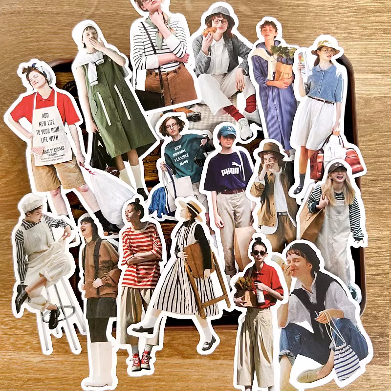 Street Fashion Magazines - 26pcs cute fashion street shooting women's