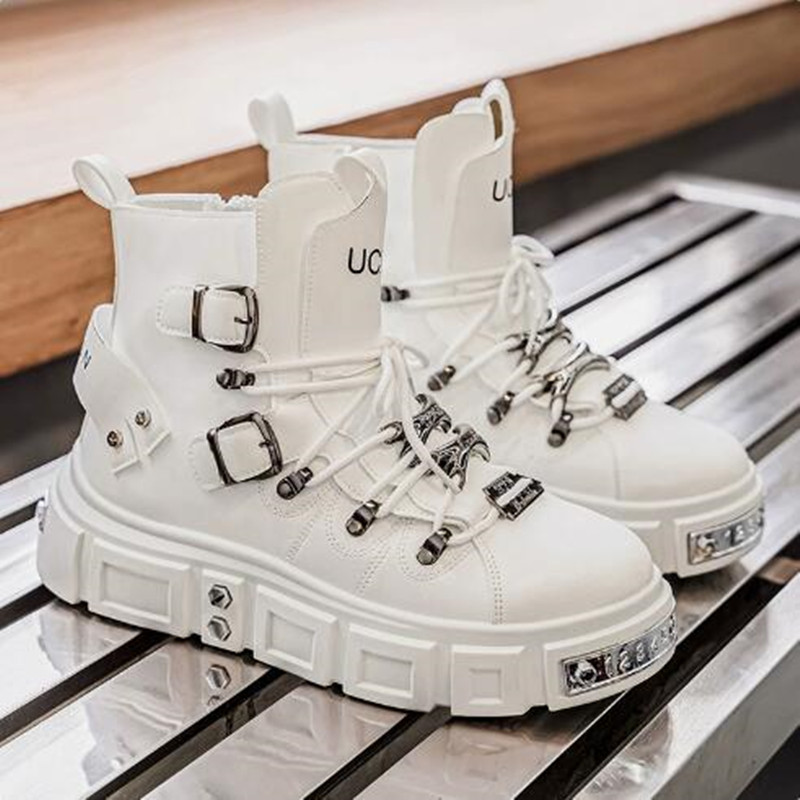 Luxury Rivet Black High top Sn - Street Fashion Designer recension och pris