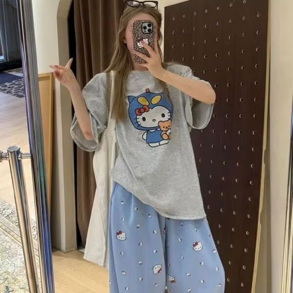 Short Sleeved Hello Kitty Prin - Street Fashion Designer recension och pris