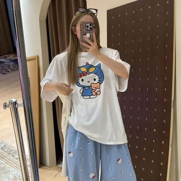 Short Sleeved Hello Kitty Prin - Street Fashion Designer recension och pris