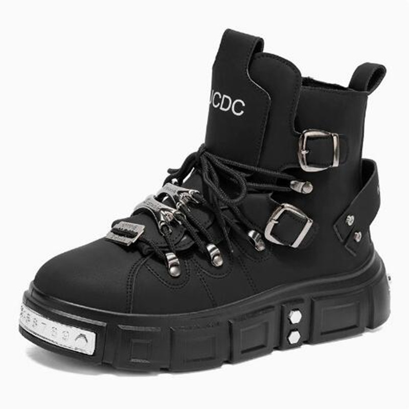 Fashion Rivet Black High top S - Street Fashion Designer recension och pris
